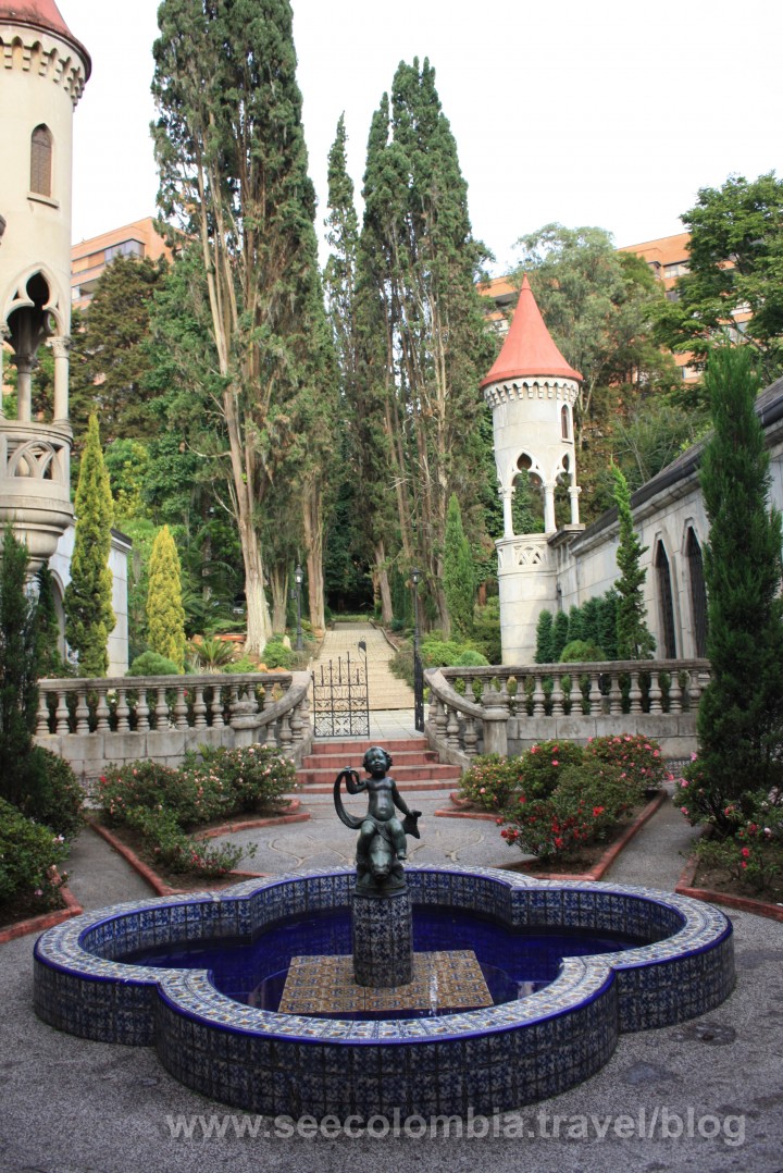 El patio del castillo.