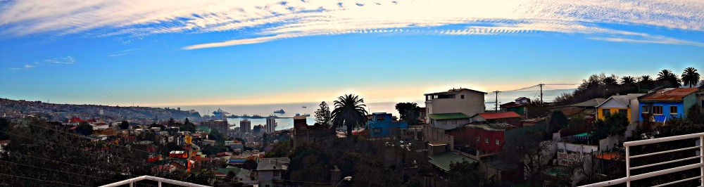 Vista casa de Neruda La Sebastiana Valparaiso