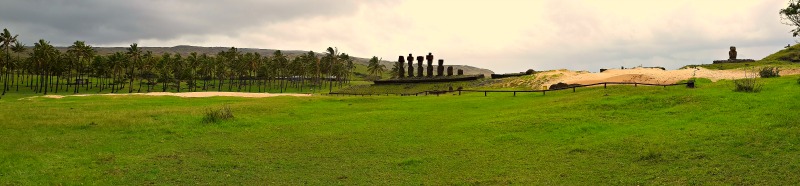 Playa Anakena Isla de Pascua