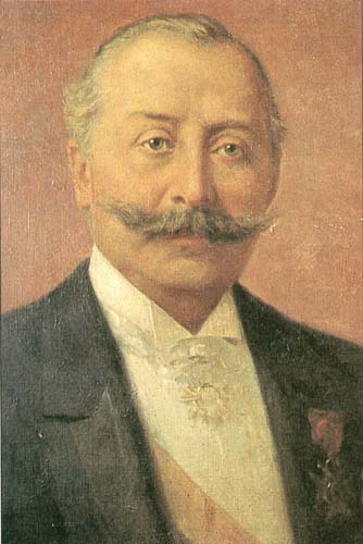 Carlos E Restrepo