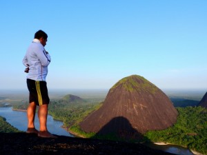 visit the cerros de mavecure