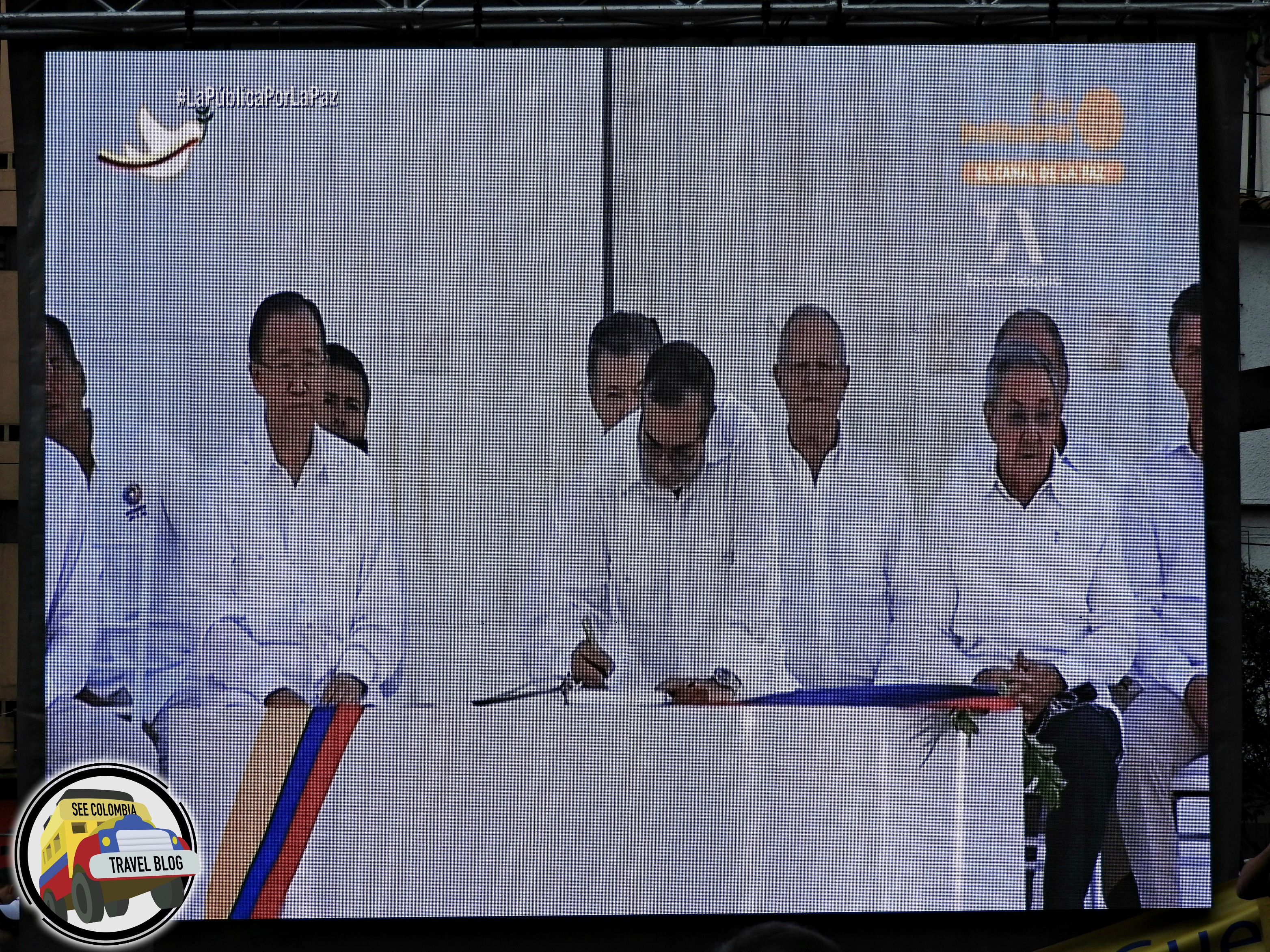 colombia peace signing