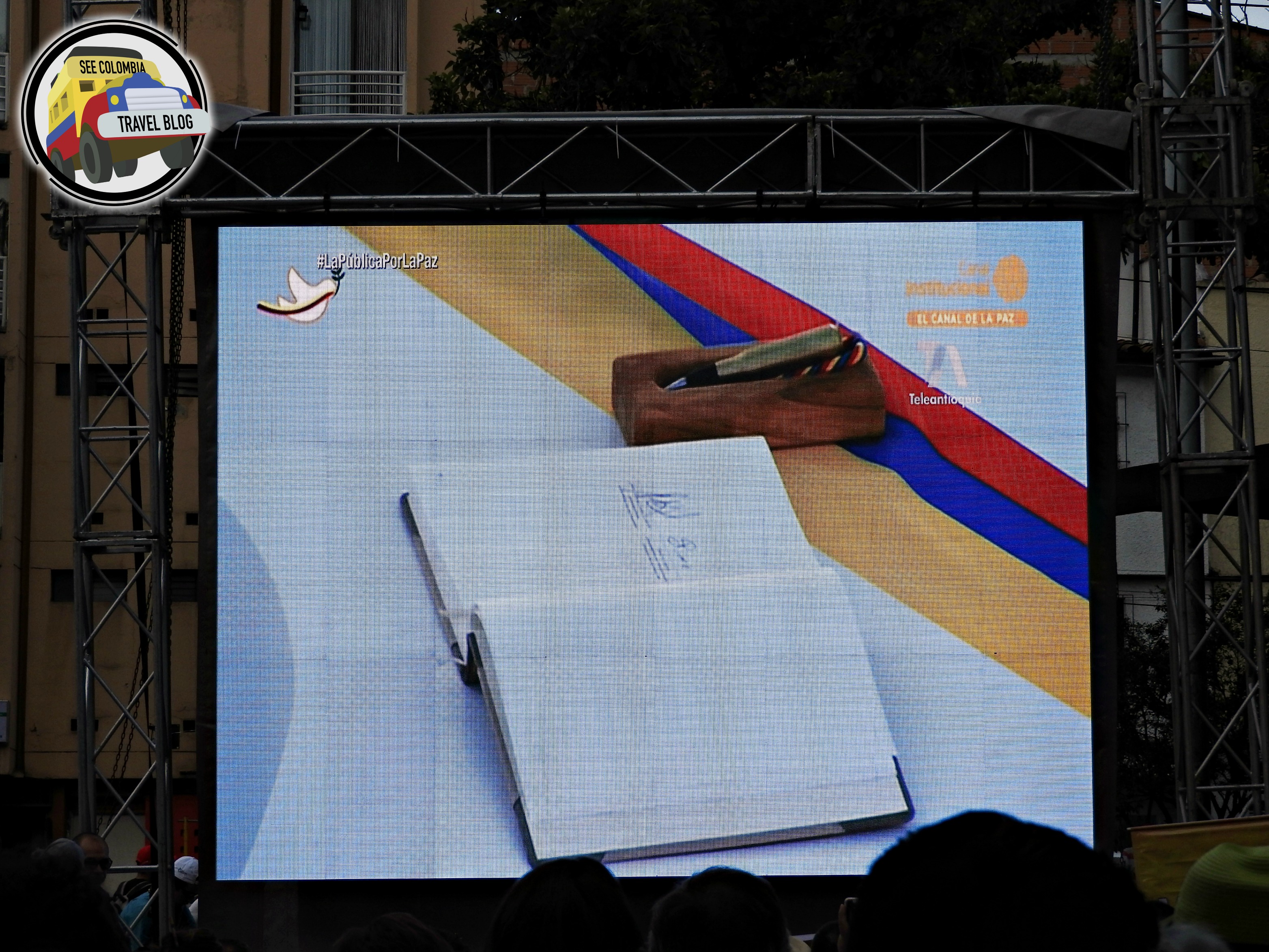 colombia peace signing