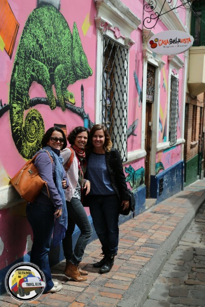 3 travel bloggers bogota